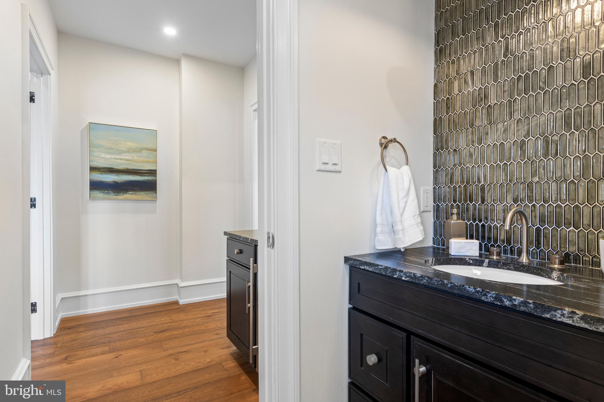 421 Maplewood Avenue Wayne, PA 19087 - Photo 9 of 45 Powder Room