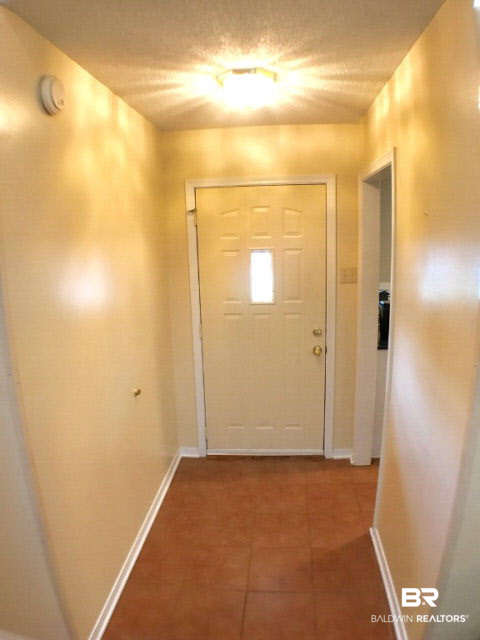 103 Vega Circle Daphne, AL 36526 - Photo 2 of 23 Foyer