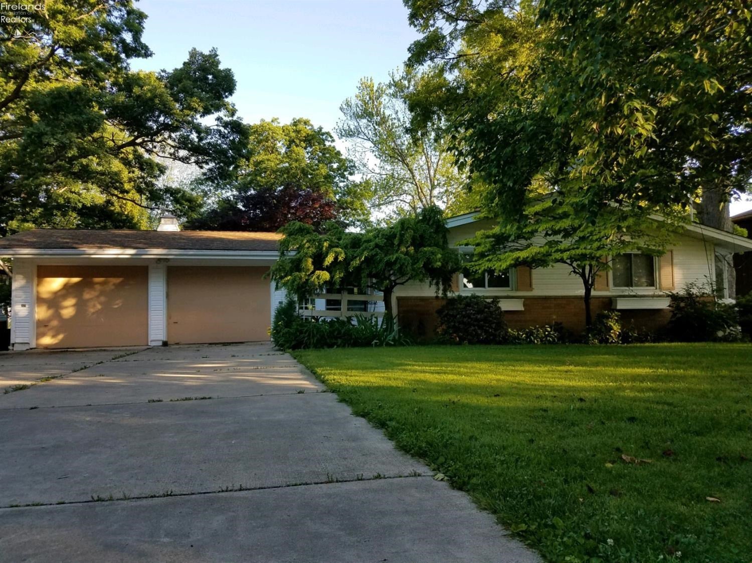 1221 Riverside Drive Huron, OH 44839 - Photo 1 of 16 Gallery Image 1