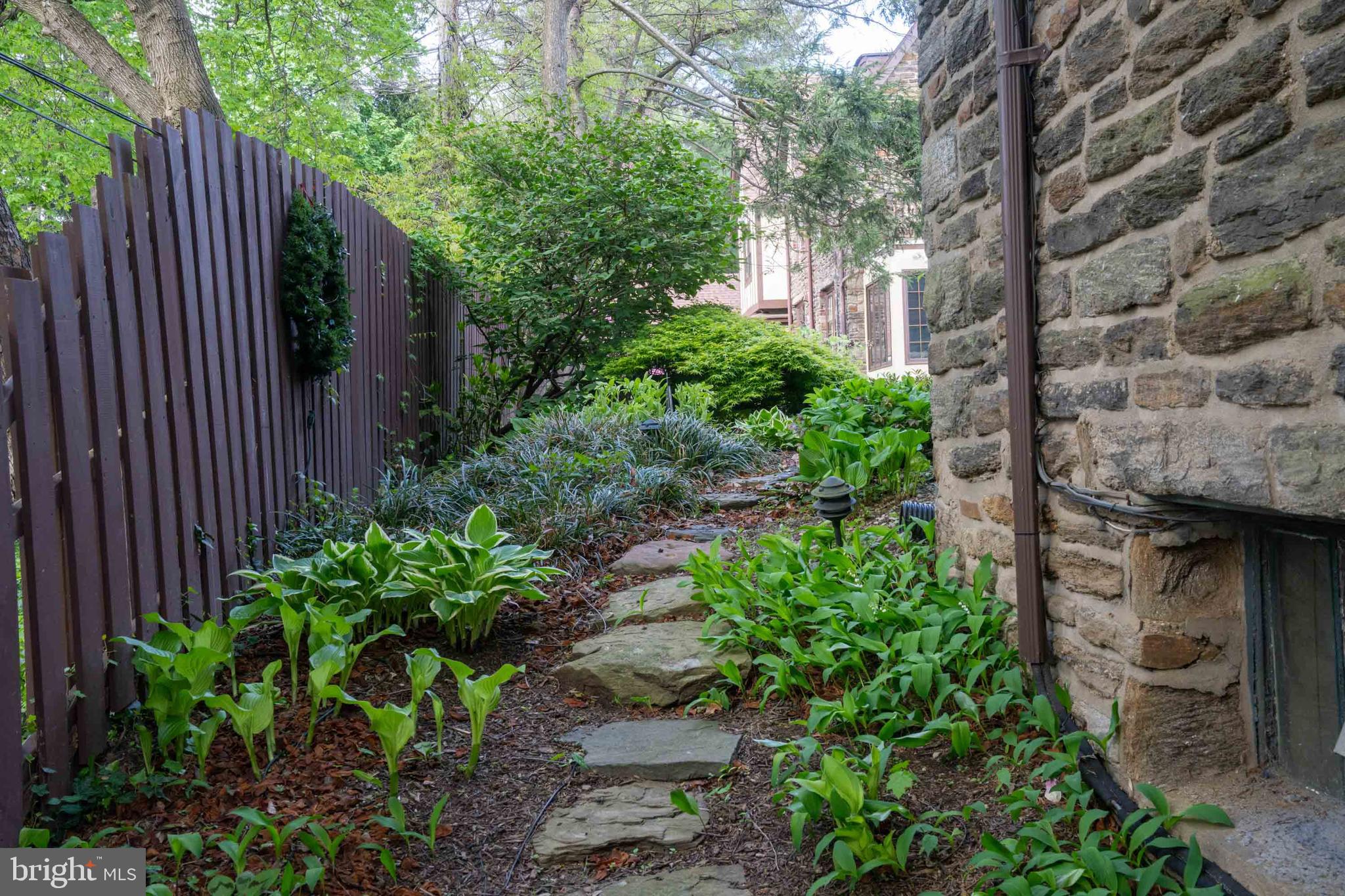 7906 Rambler Road Elkins Park, PA 19027 - Photo 34 of 36 Rear walkway.