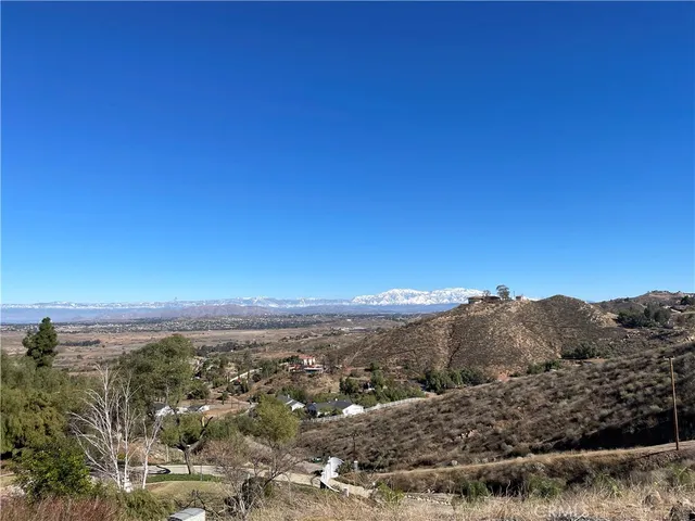 $240,000 | 20893 Mandeville Drive, Perris, CA 92570