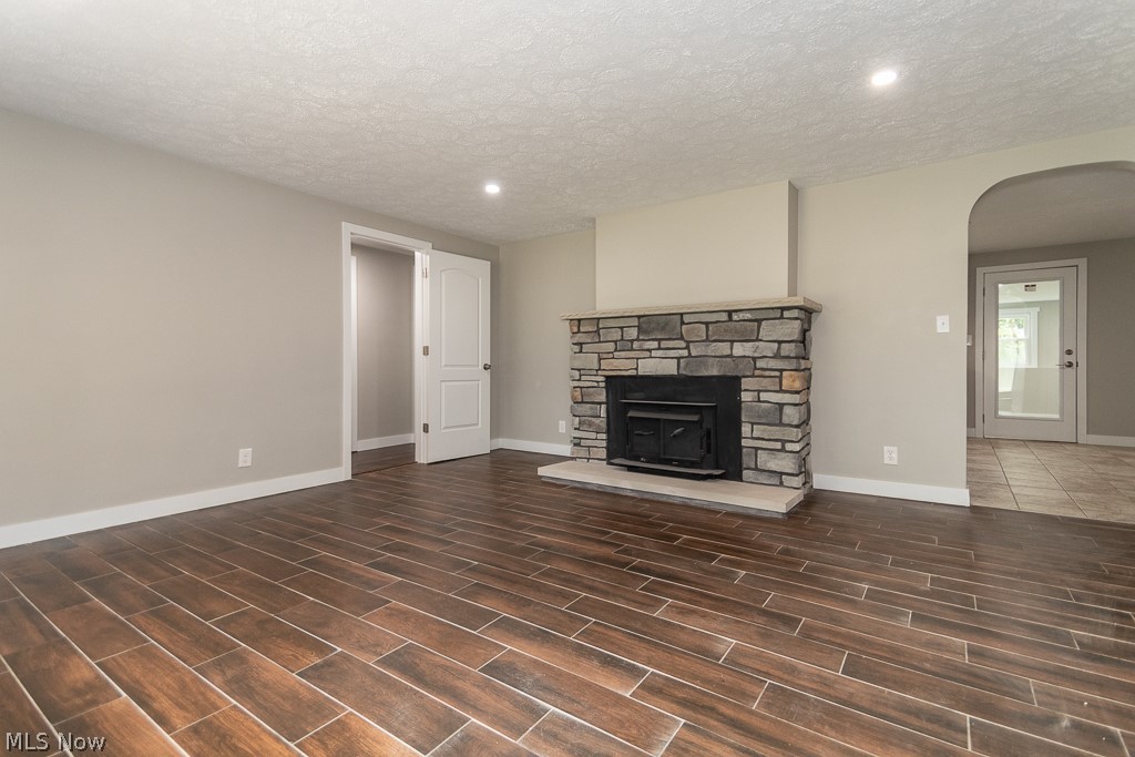 7395 Johnnycake Ridge Road Mentor, OH 44060 - Photo 4 of 34 Gallery Image 4