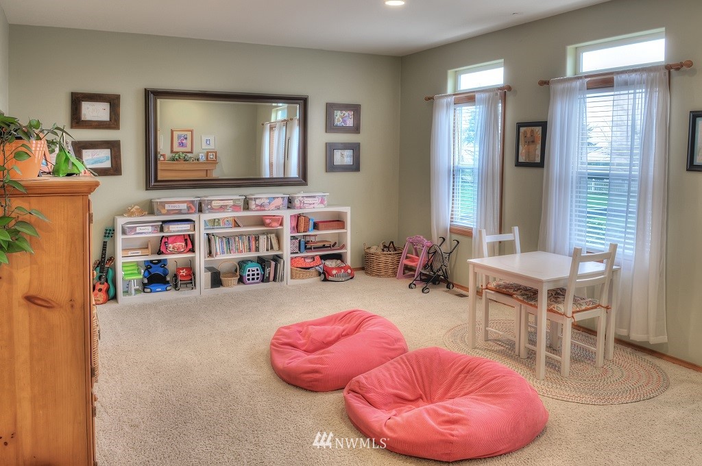 12130 South Keyport Road Northeast Poulsbo, WA 98370 - Photo 11 of 21 Gallery Image 11