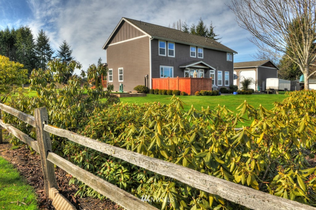 12130 South Keyport Road Northeast Poulsbo, WA 98370 - Photo 6 of 21 Gallery Image 6
