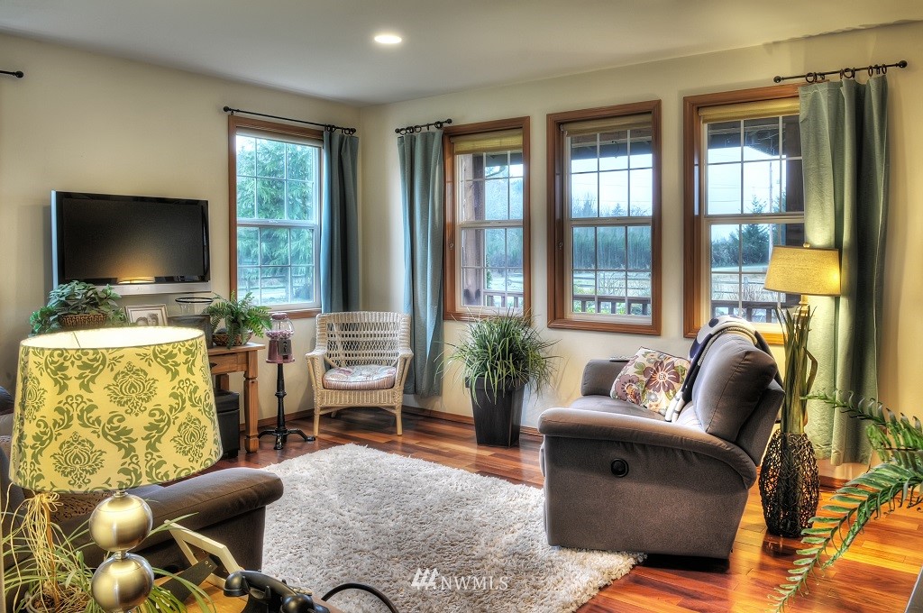 12130 South Keyport Road Northeast Poulsbo, WA 98370 - Photo 8 of 21 Gallery Image 8