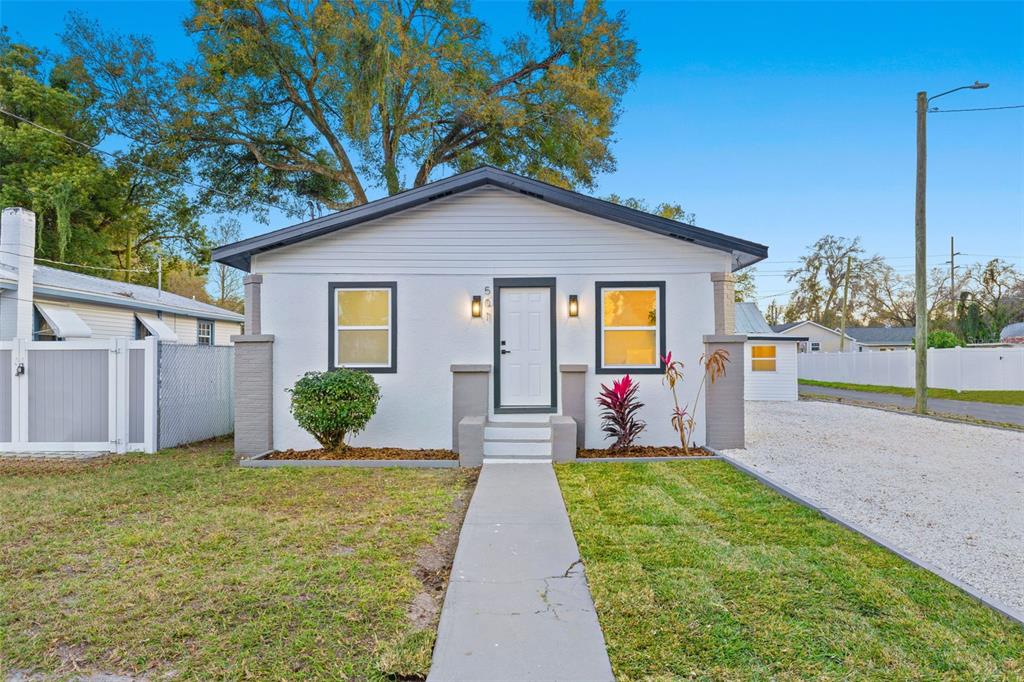 501 East Cluster Ave  