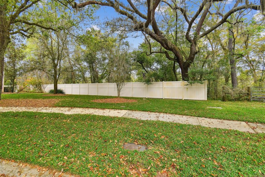 Mccrea Drive Lutz, FL 33549 - Photo 27 of 33