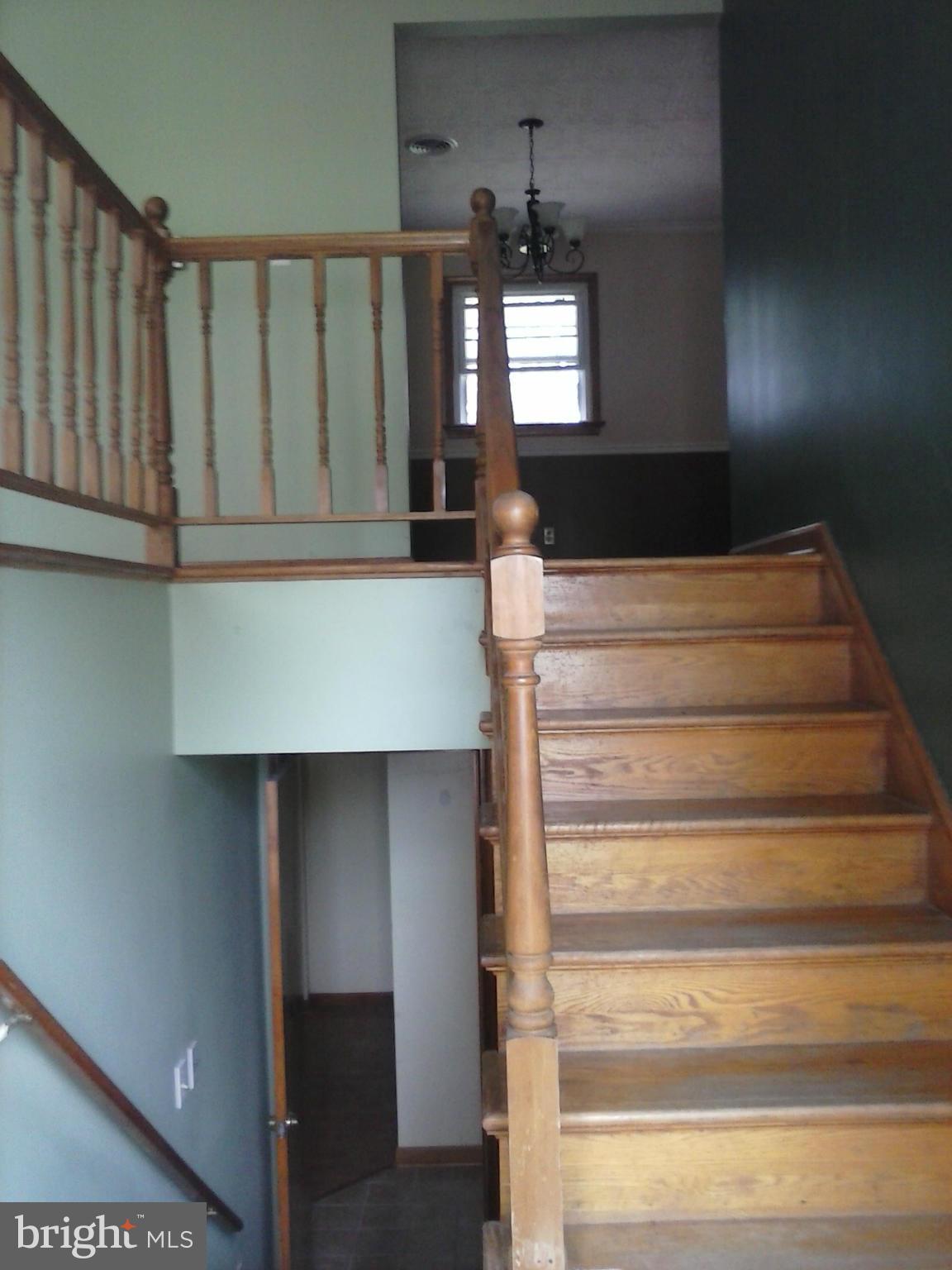 100 Sandy Ridge Road Fredericksburg, VA 22405 - Photo 2 of 10 Interior (General)