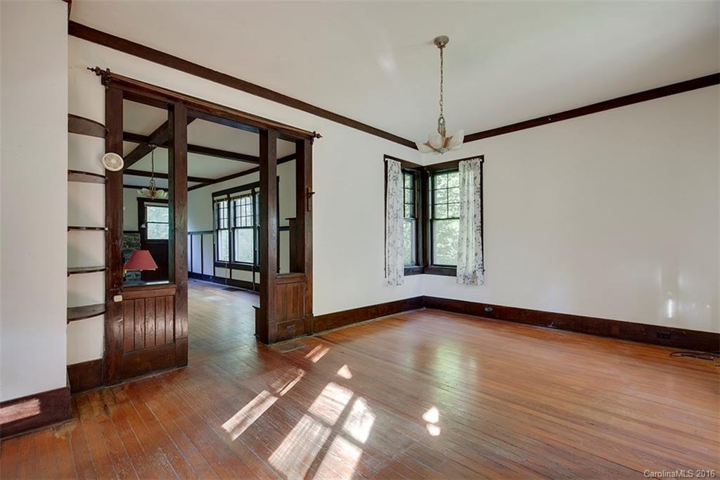 705 Probart Street Brevard, NC 28712 - Photo 2 of 20 Gallery Image 2