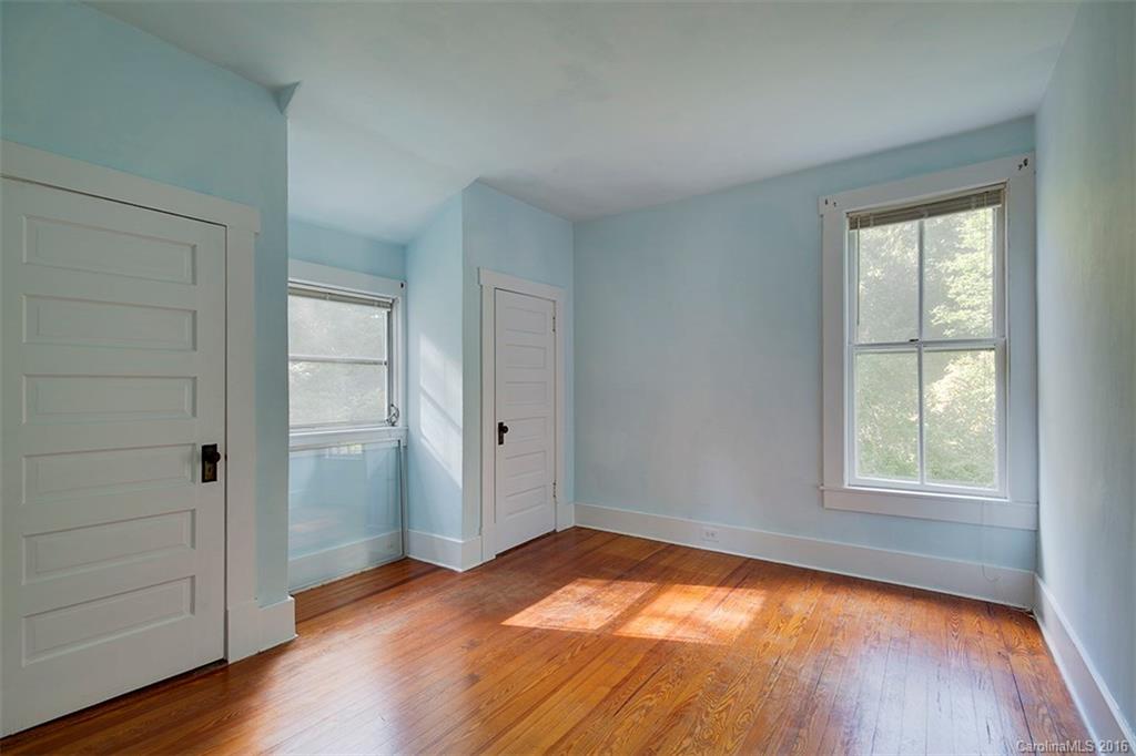 705 Probart Street Brevard, NC 28712 - Photo 11 of 20 Gallery Image 11