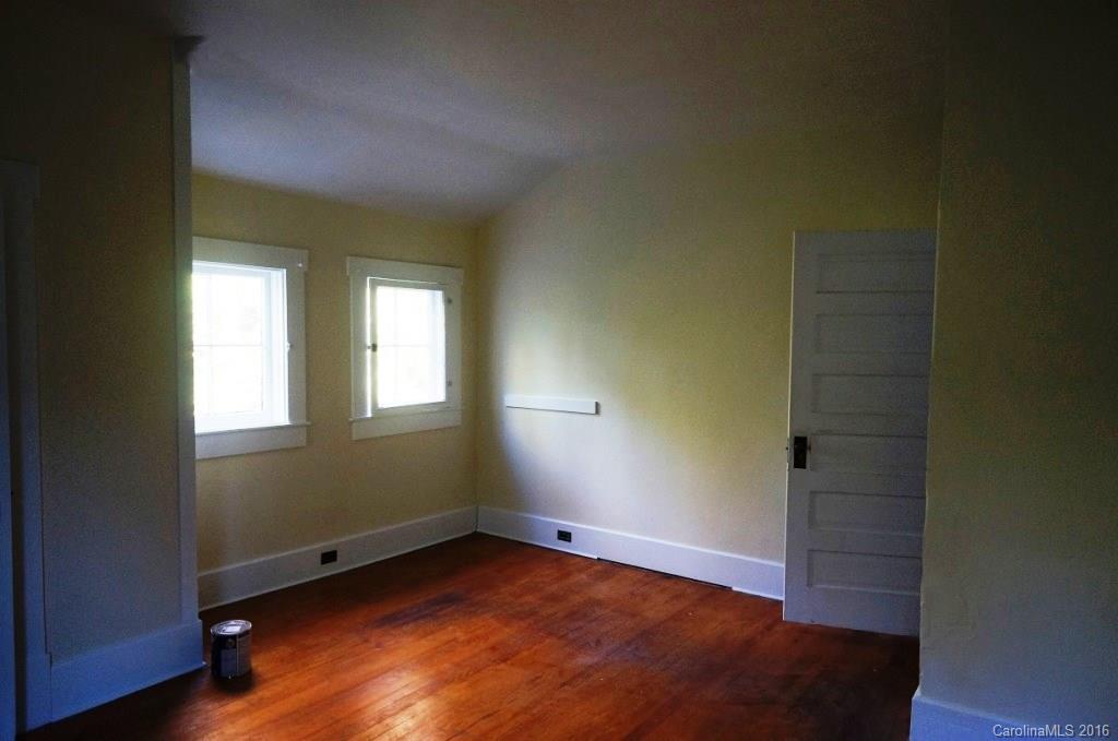 705 Probart Street Brevard, NC 28712 - Photo 16 of 20 Gallery Image 16