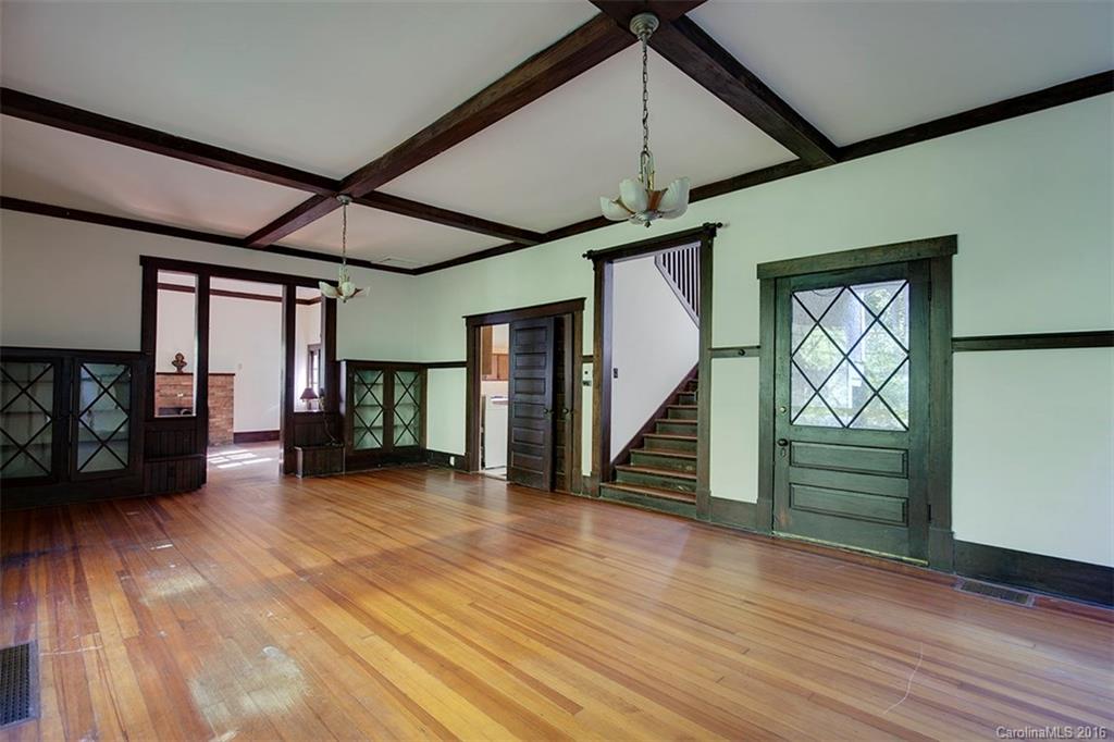 705 Probart Street Brevard, NC 28712 - Photo 6 of 20 Gallery Image 6