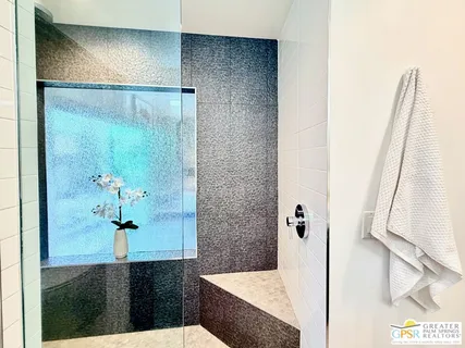 $599,000 | 588 East San Lorenzo Road, Unit 104, Palm Springs, CA 92264