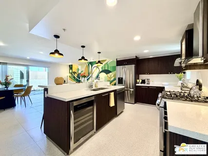 $599,000 | 588 East San Lorenzo Road, Unit 104, Palm Springs, CA 92264