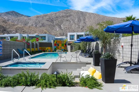 $599,000 | 588 East San Lorenzo Road, Unit 104, Palm Springs, CA 92264