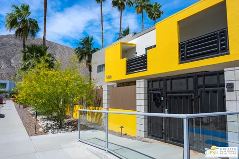 $599,000 | 588 East San Lorenzo Road, Unit 104, Palm Springs, CA 92264