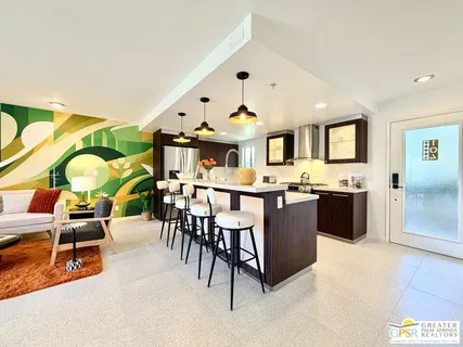 $599,000 | 588 East San Lorenzo Road, Unit 104, Palm Springs, CA 92264