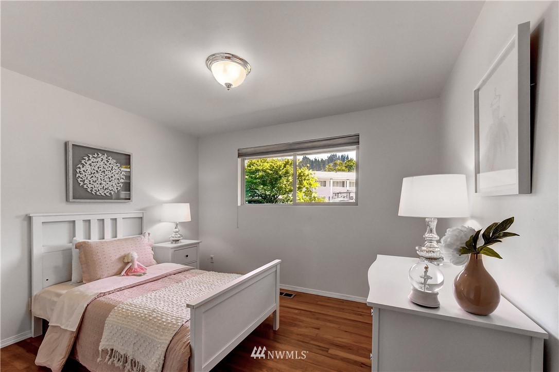 16415 Balder Lane Bothell, WA 98011 - Photo 23 of 28 Gallery Image 23