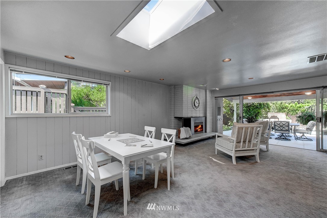 16415 Balder Lane Bothell, WA 98011 - Photo 10 of 28 Gallery Image 10