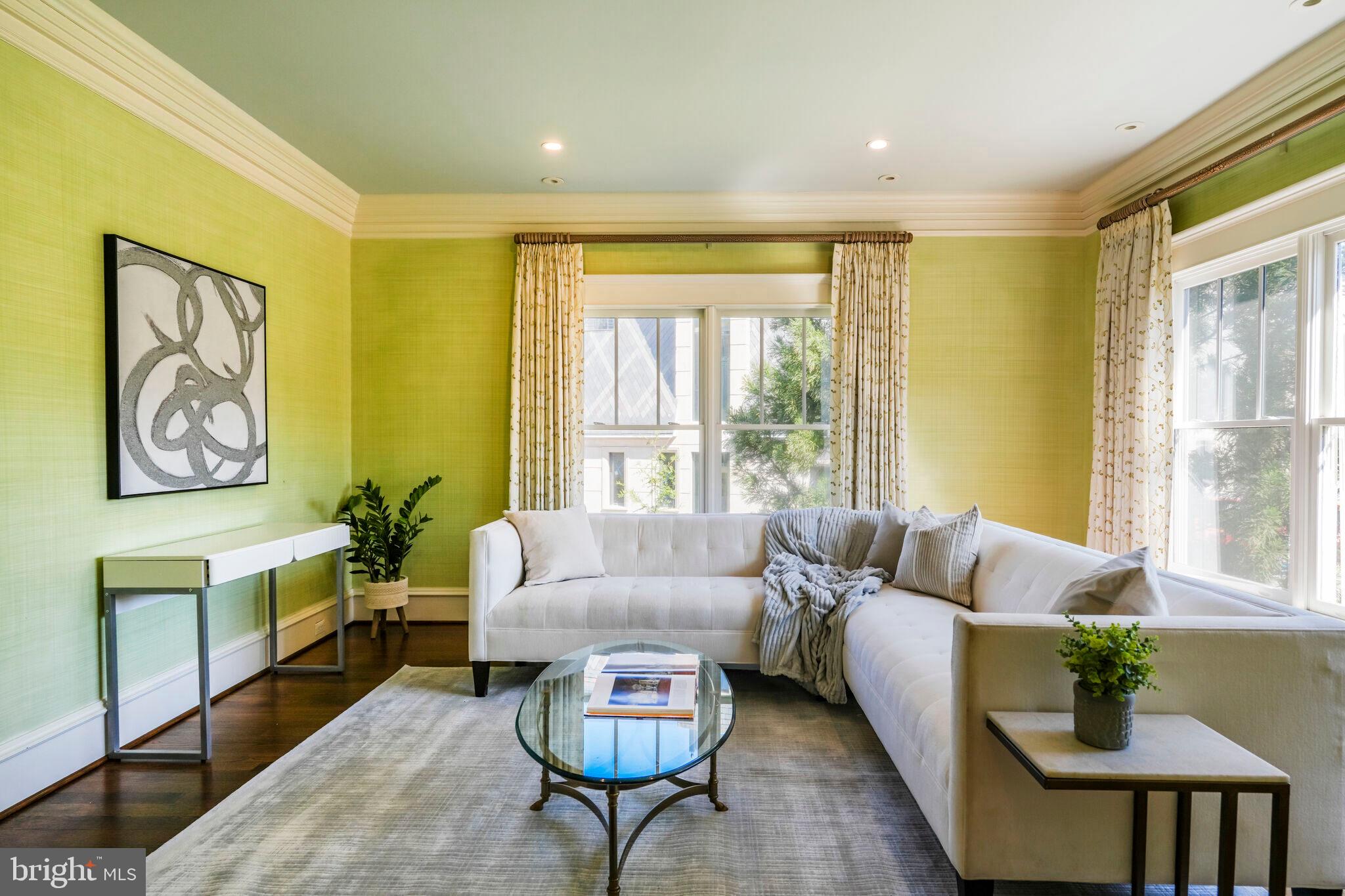 833 Herbert Springs Road Alexandria, VA 22308 - Photo 19 of 34 a living room with furniture and a large window