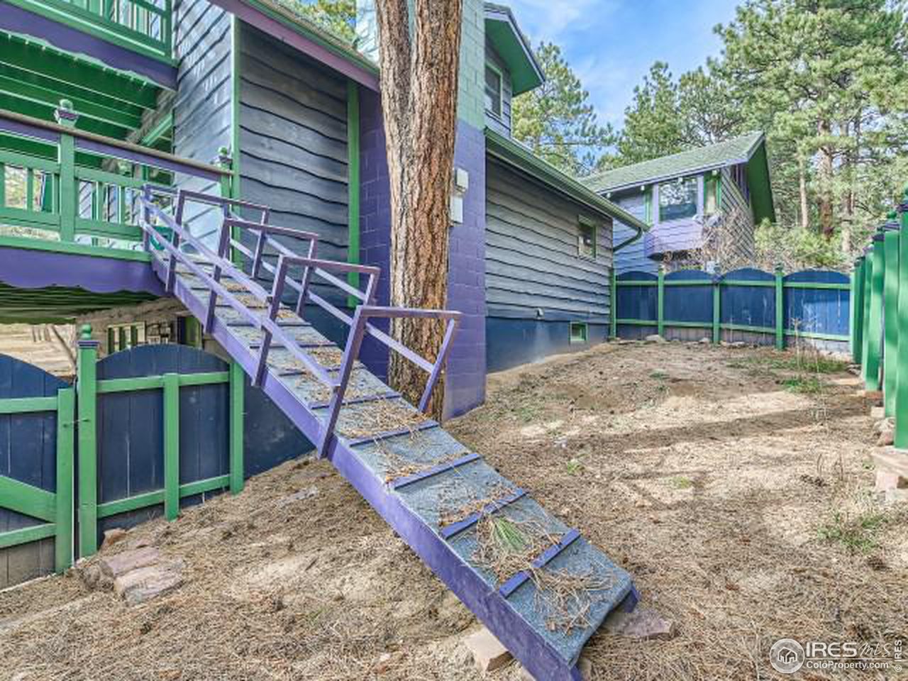 28 Wild Tiger Road Boulder, CO 80302 - Photo 27 of 39 a view of a backyard with a tree