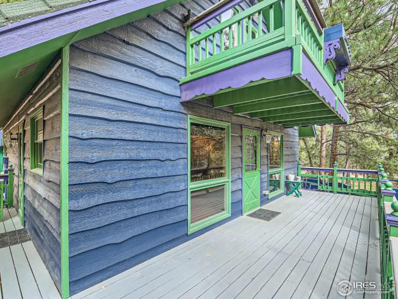 28 Wild Tiger Road Boulder, CO 80302 - Photo 5 of 39 a view of a house with a patio