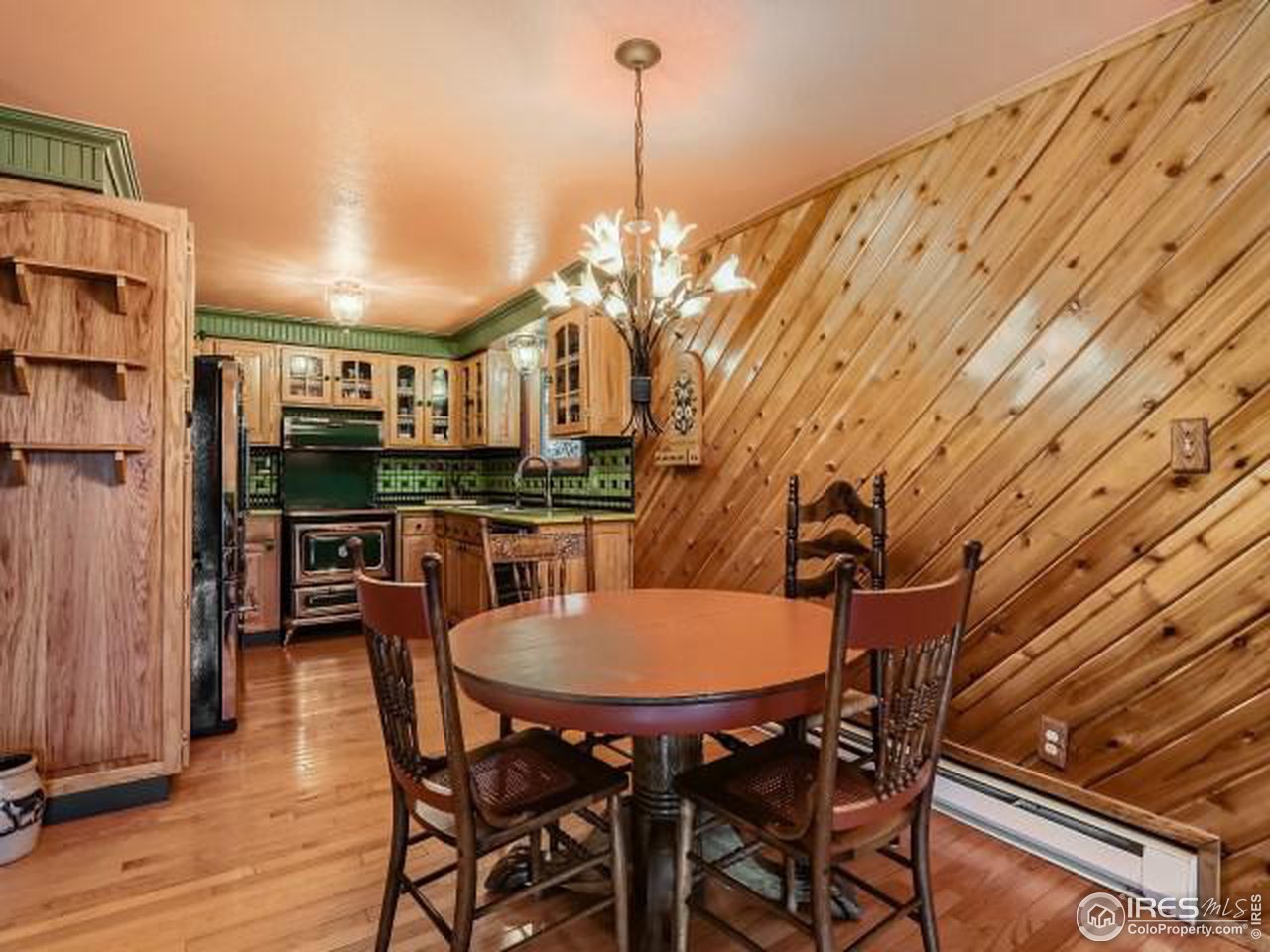 28 Wild Tiger Road Boulder, CO 80302 - Photo 8 of 39 a dining room with furniture and window