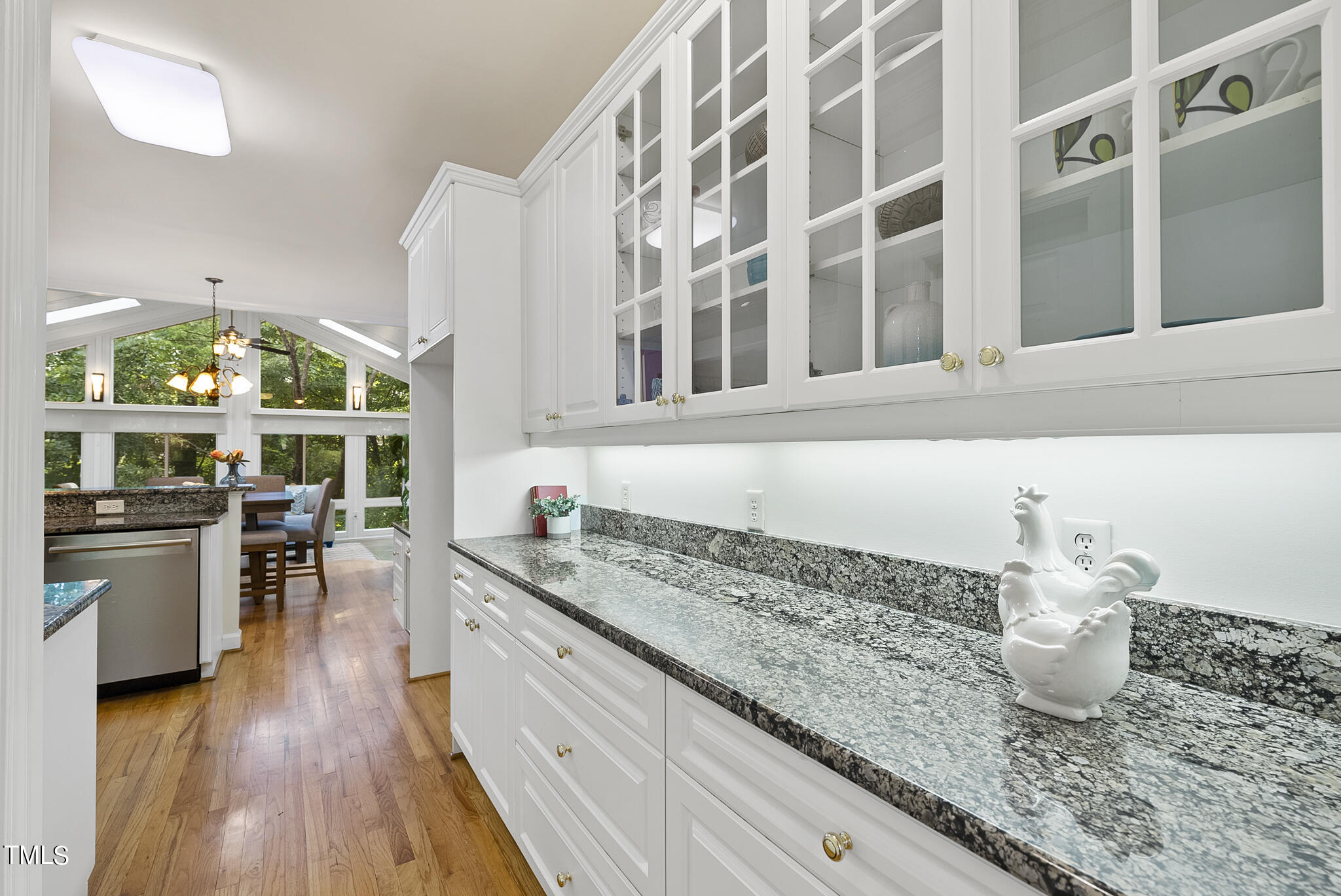 5509 Killarney Hope Drive Raleigh, NC 27613 - Photo 4 of 77 Kitchen4