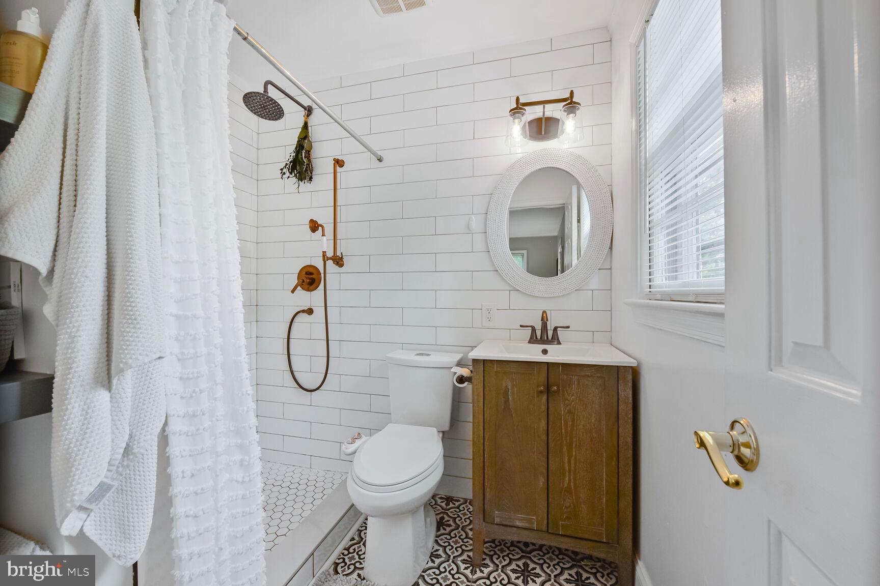 7611 Kingsbury Road Alexandria, VA 22315 - Photo 27 of 57