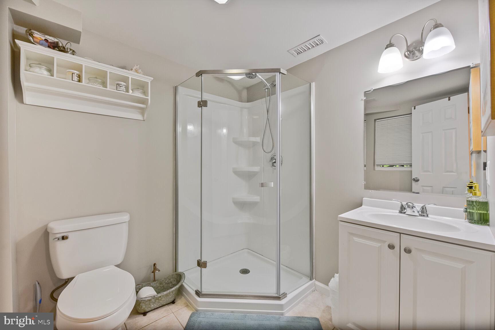 7611 Kingsbury Road Alexandria, VA 22315 - Photo 36 of 57