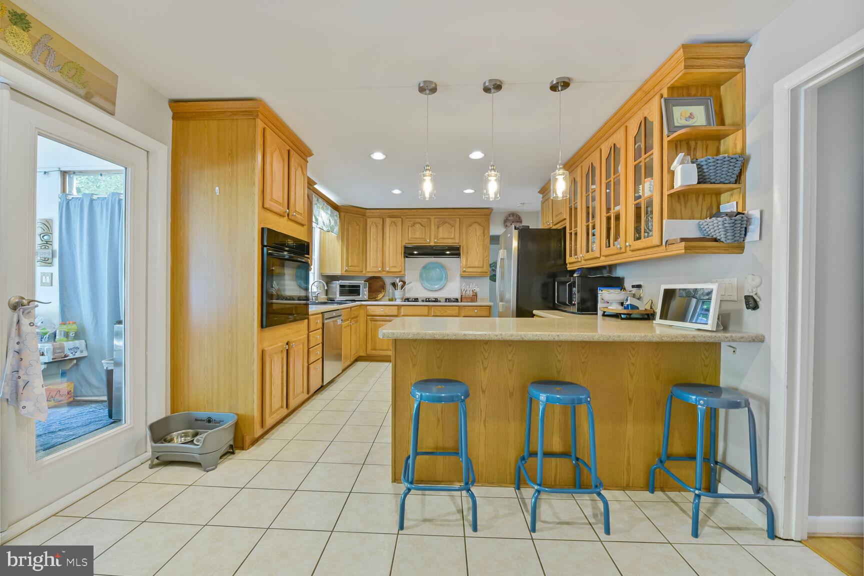 7611 Kingsbury Road Alexandria, VA 22315 - Photo 10 of 57