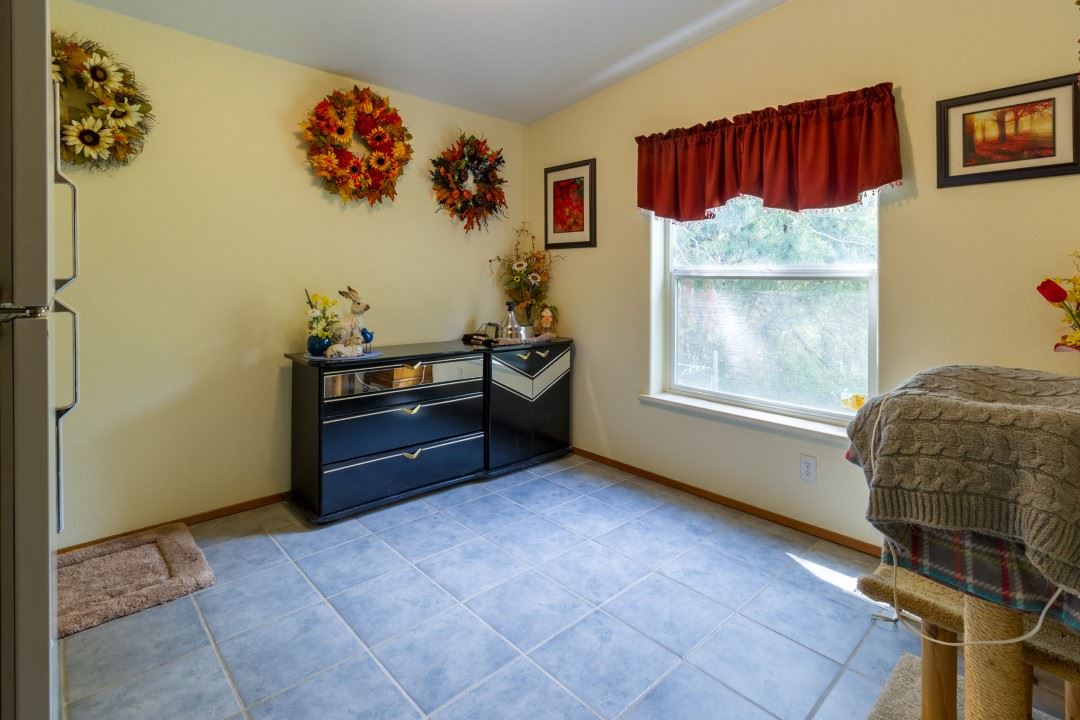 3705 West Oregon Road Deer Park, WA 99006 - Photo 18 of 20