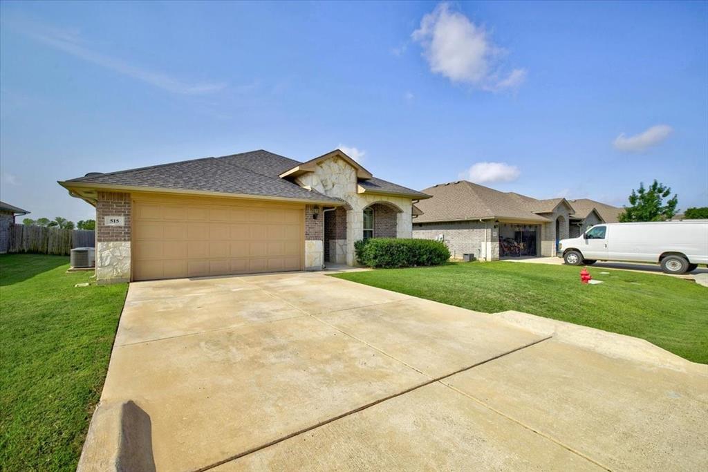 515 Cottage Row Mabank, TX 75147 - Photo 2 of 23