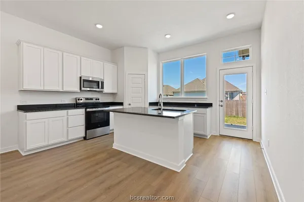 $299,900 | 10631 Burgundy Berry Way, Bryan, TX 77845