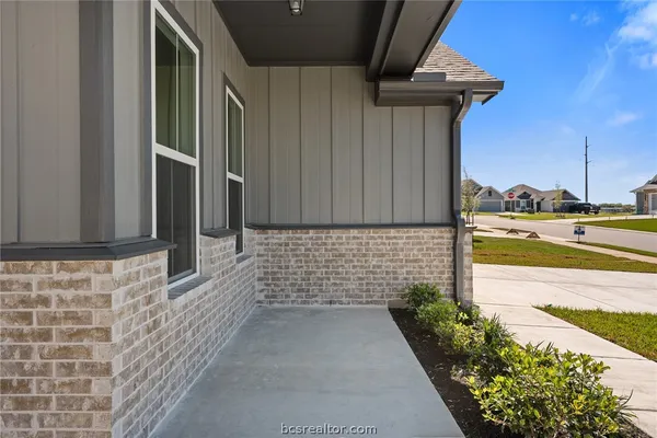 $299,900 | 10631 Burgundy Berry Way, Bryan, TX 77845