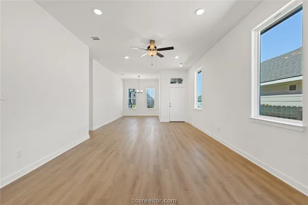 $299,900 | 10631 Burgundy Berry Way, Bryan, TX 77845