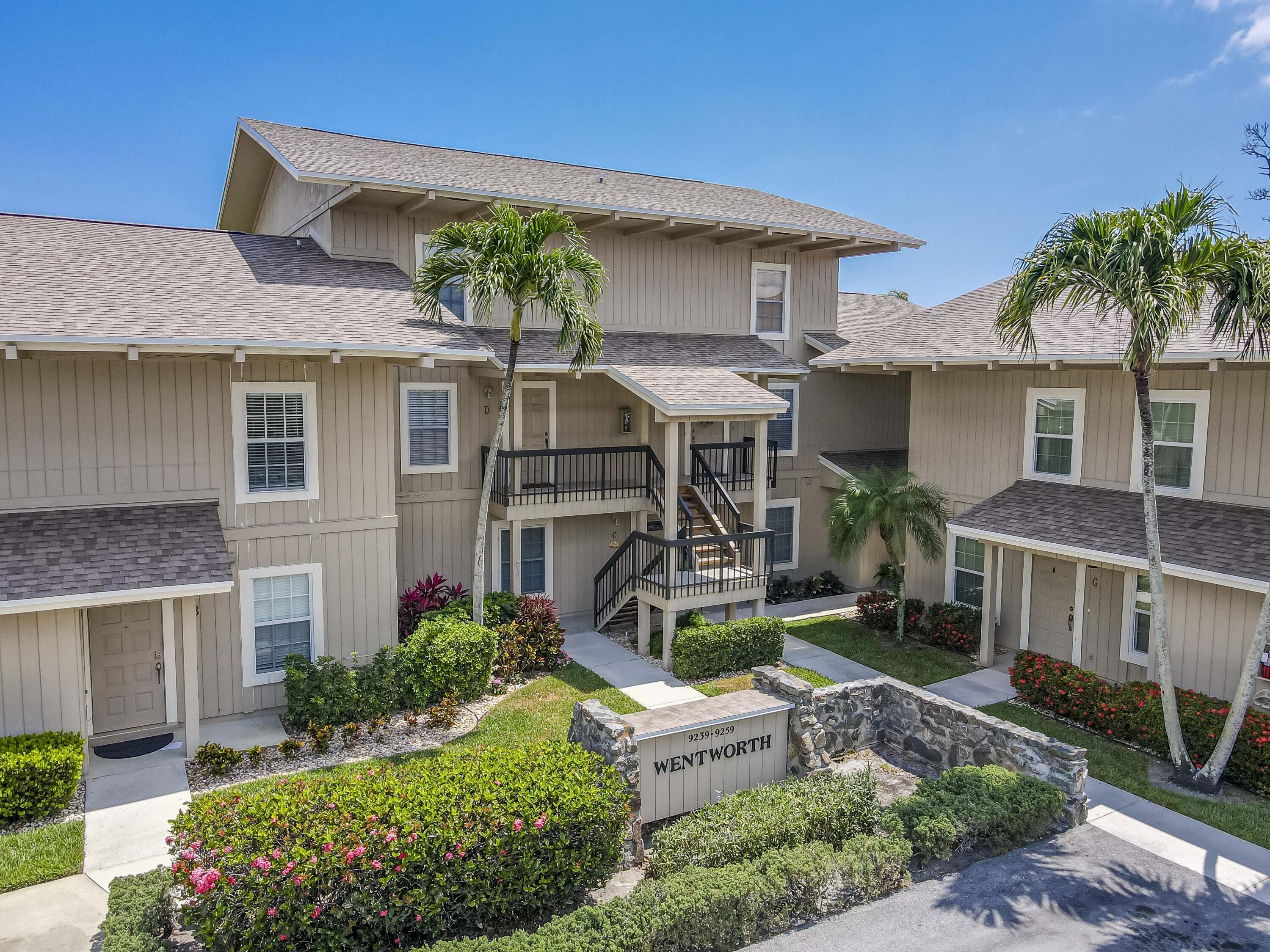 9239 Southeast Riverfront Terrace, Unit D Jupiter, FL 33469 - Photo 19 of 33 IMG-23