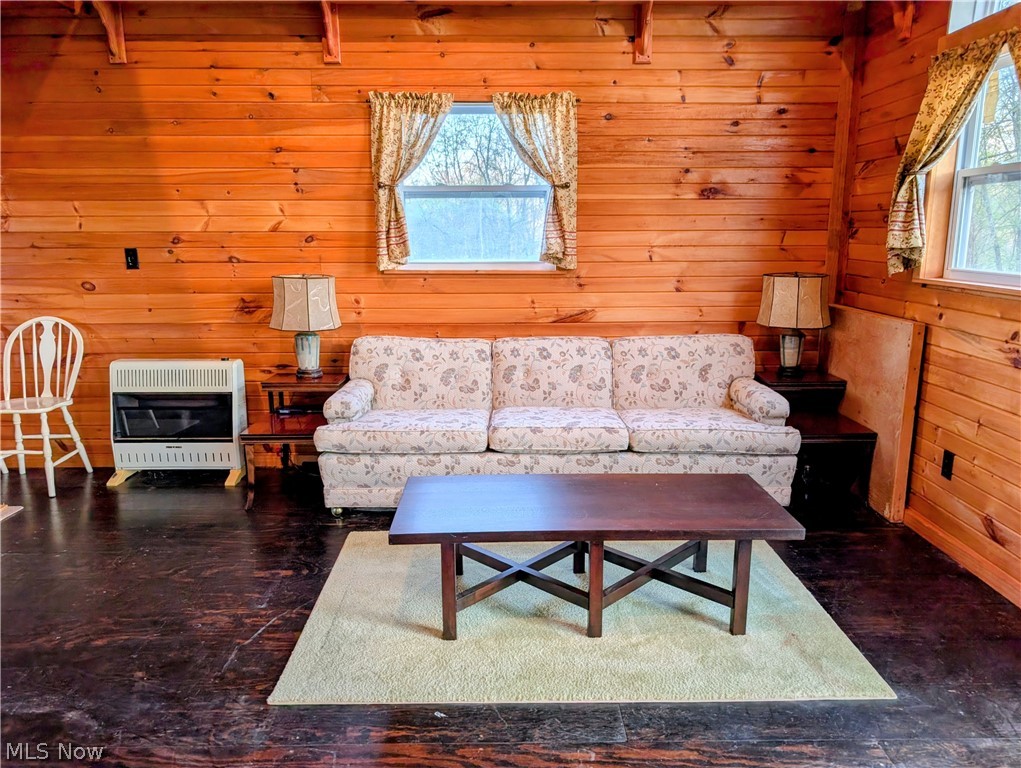 66323 Lake Road Cambridge, OH 43725 - Photo 10 of 44