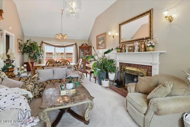 $458,000 | 523 North 30th Street, Middlesboro, KY 40965