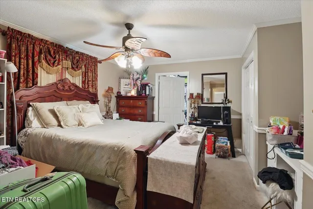 $458,000 | 523 North 30th Street, Middlesboro, KY 40965