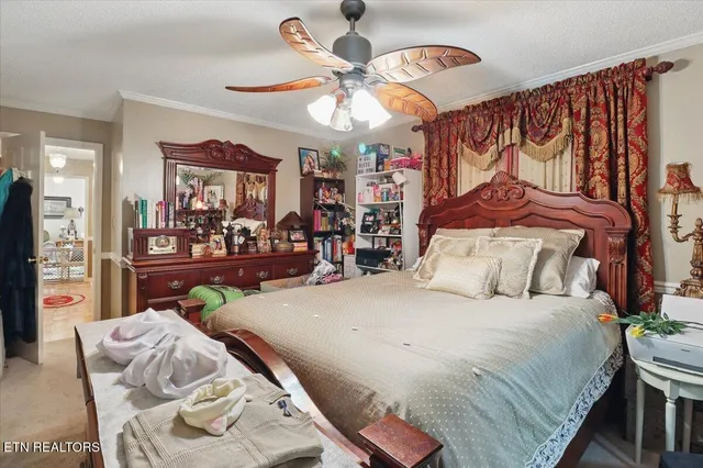 $458,000 | 523 North 30th Street, Middlesboro, KY 40965