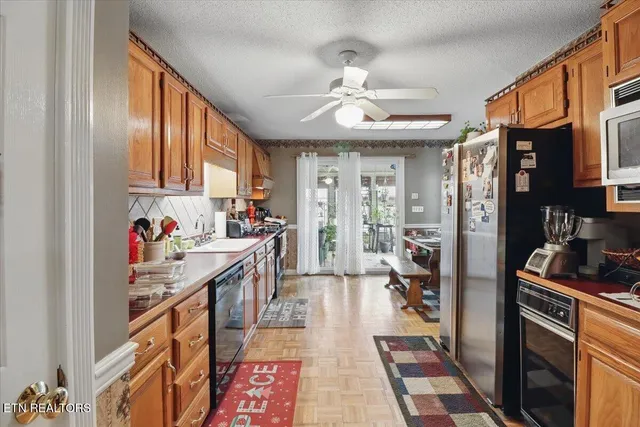 $458,000 | 523 North 30th Street, Middlesboro, KY 40965