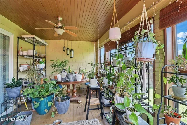 $458,000 | 523 North 30th Street, Middlesboro, KY 40965