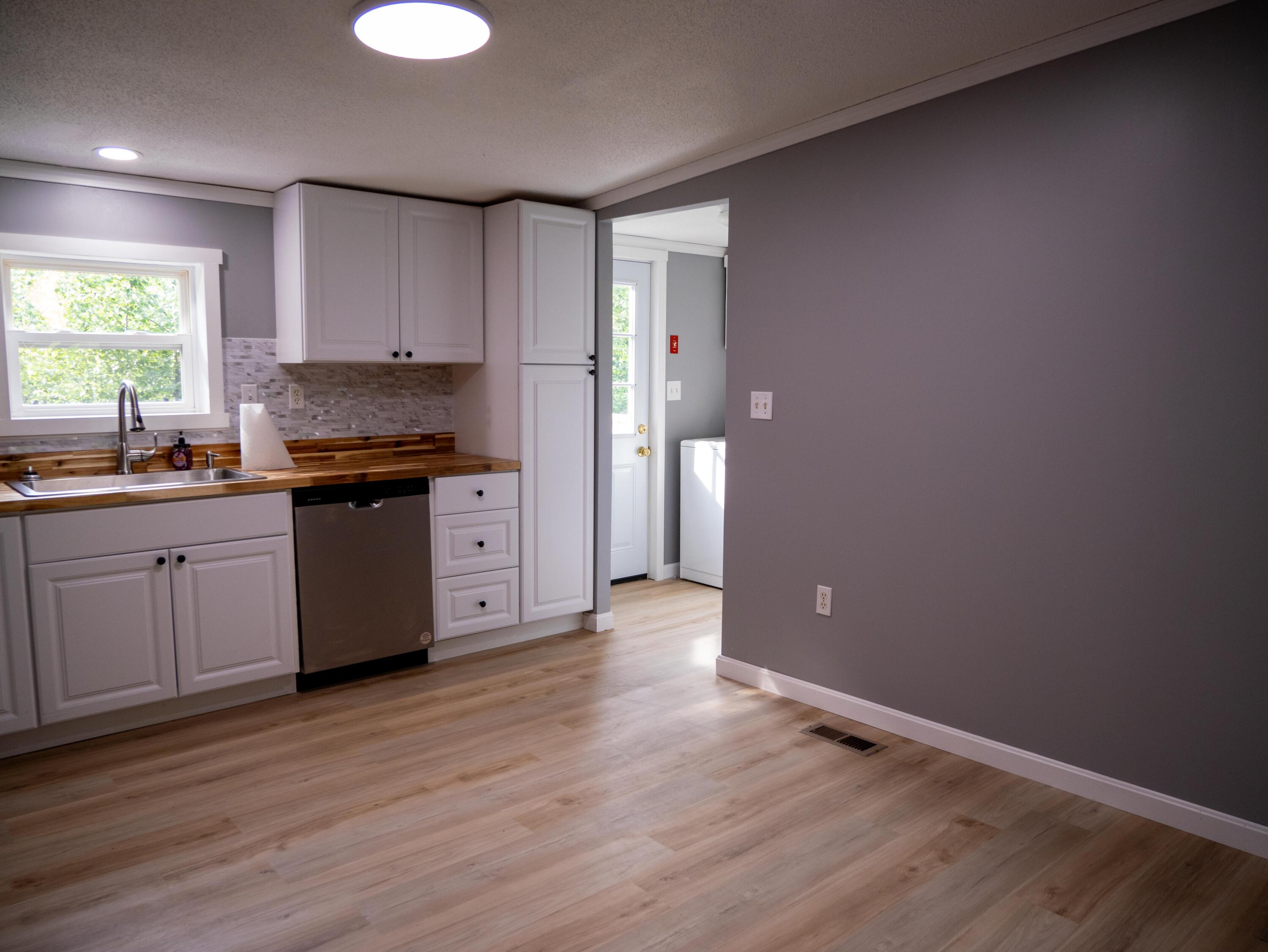 103 Jim Grant Road Lebanon, ME 04027 - Photo 12 of 39 P1001600