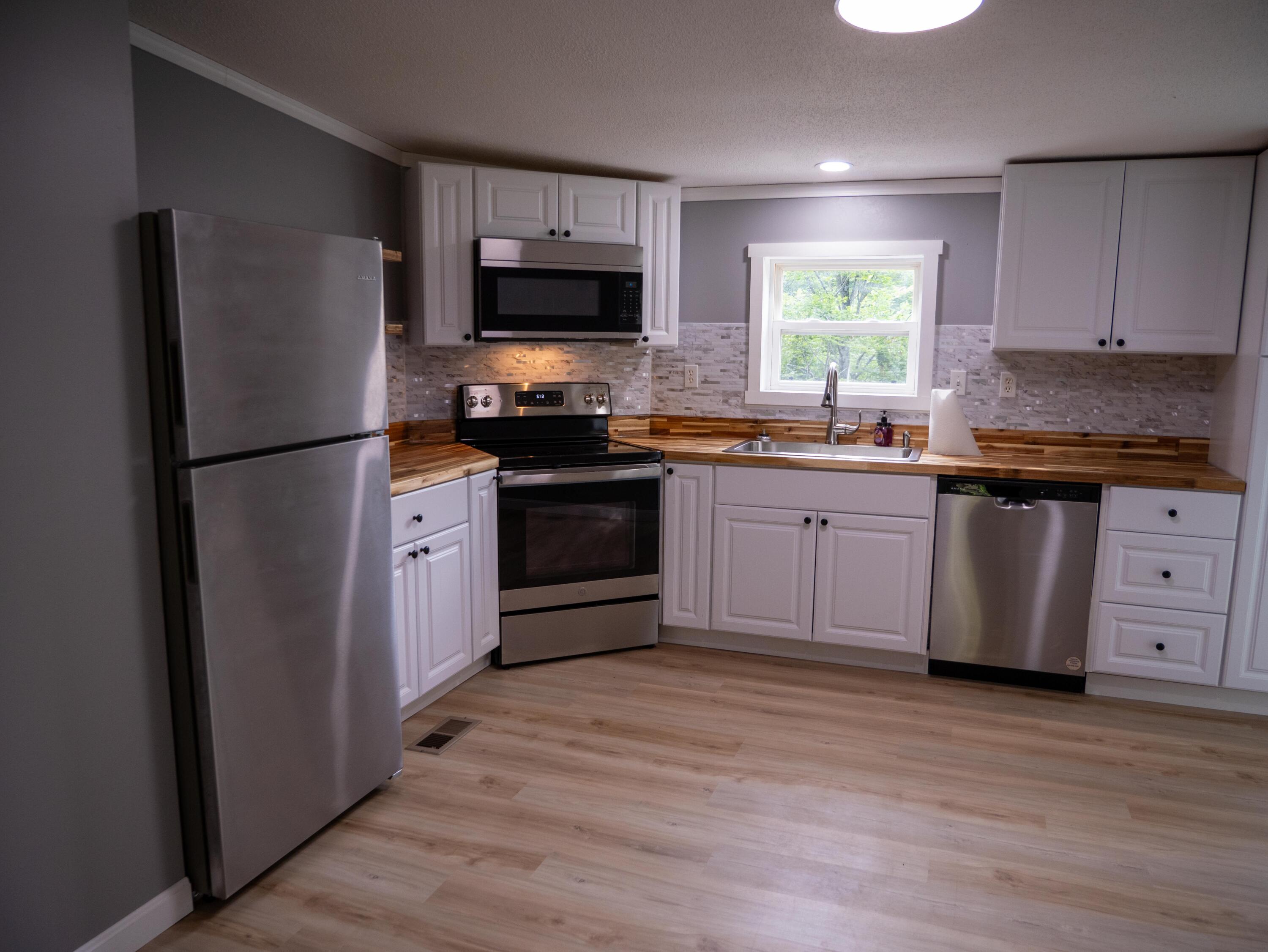 103 Jim Grant Road Lebanon, ME 04027 - Photo 9 of 39 P1001599