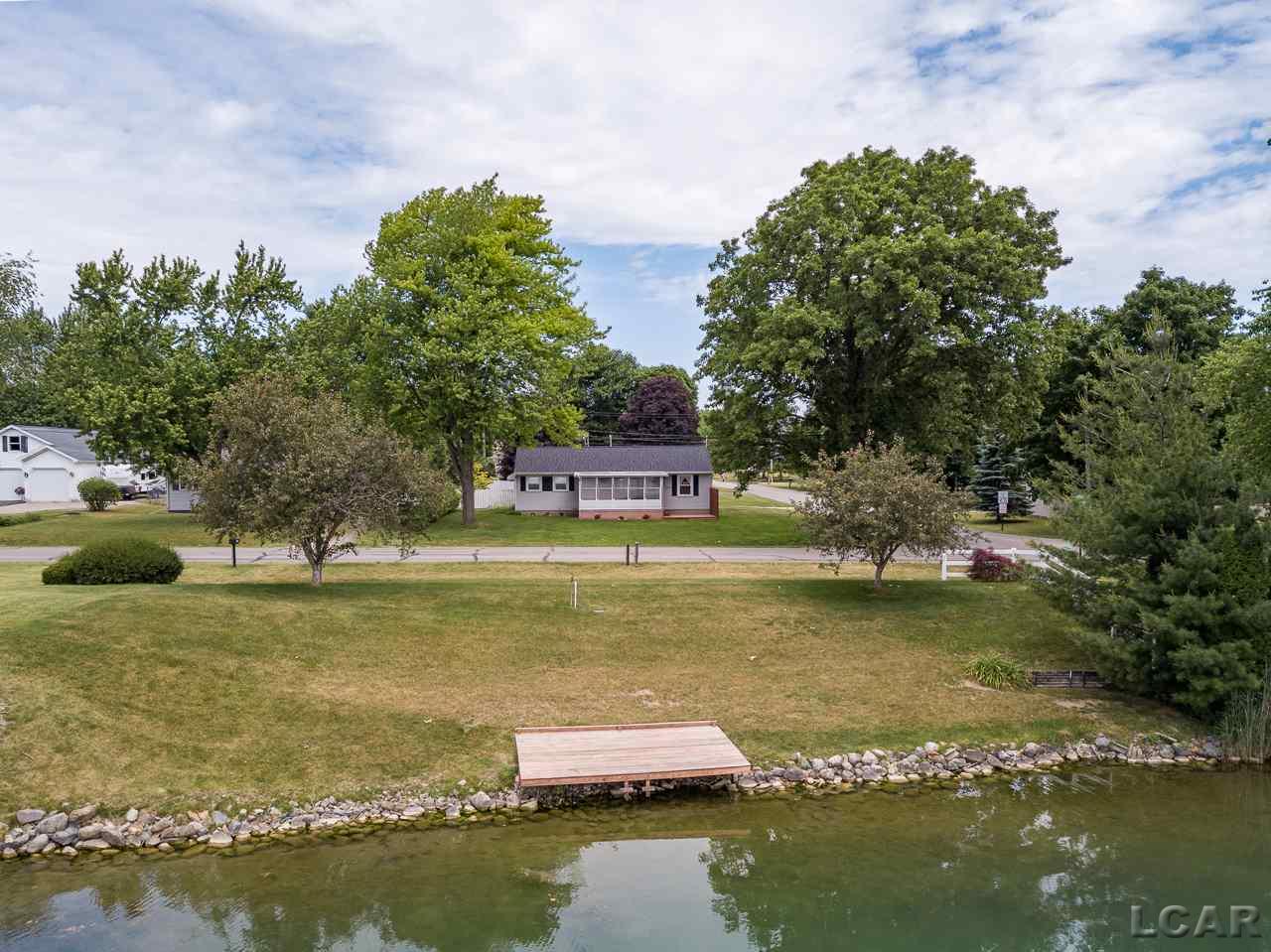 2088 West Cadmus Road Adrian, MI 49221 - Photo 1 of 38 50015031.JPG