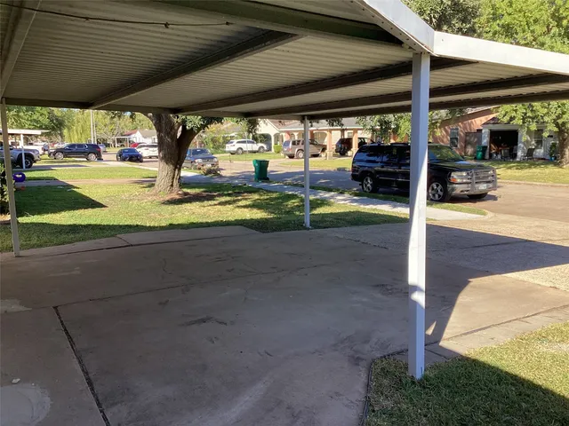 a view of outdoor space