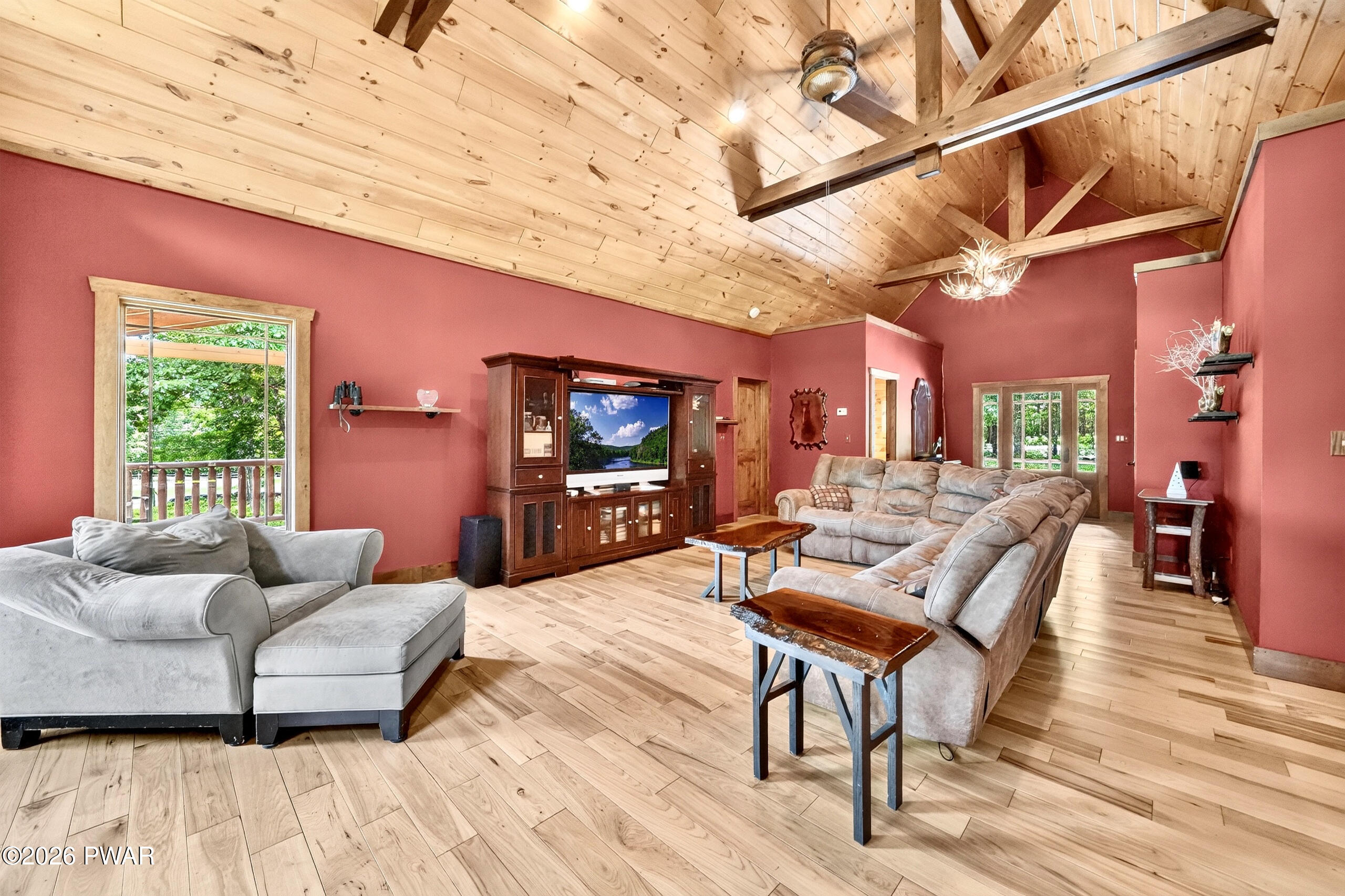 61 Gravity Road Hawley, PA 18428 - Photo 6 of 51