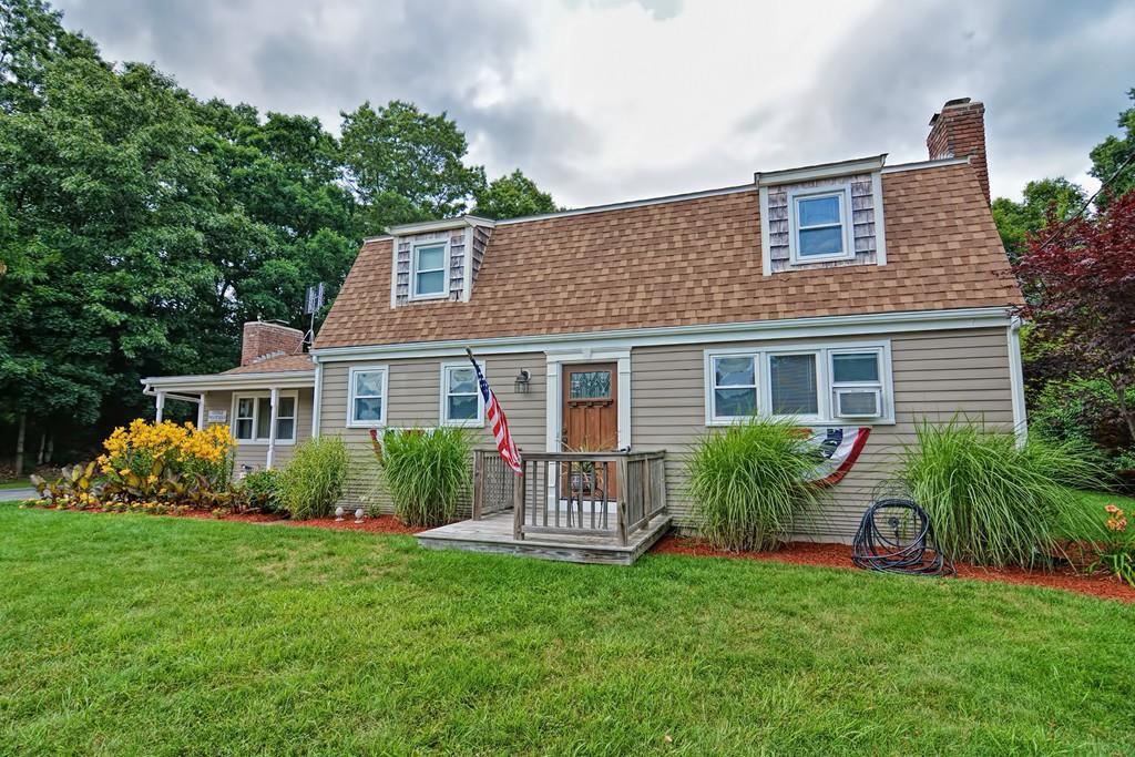 33 Westfield Road Attleboro, MA 02703 - Photo 2 of 42 Gallery Image 2
