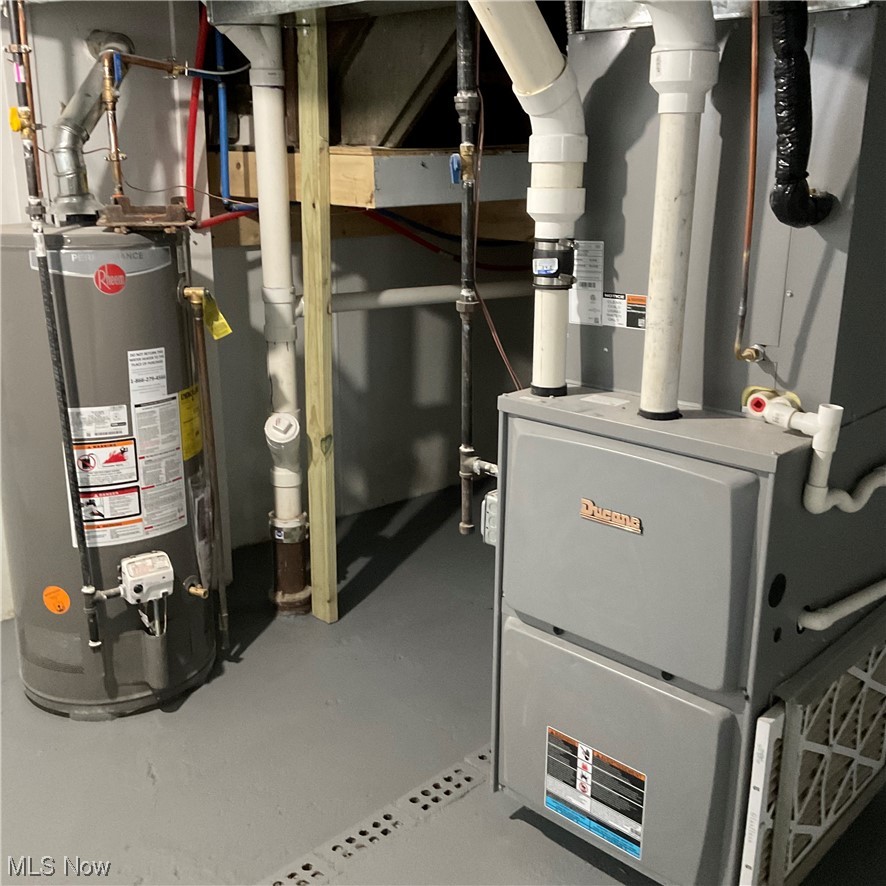 1058 Yellowstone Road Cleveland Heights, OH 44121 - Photo 24 of 28 Utility room with gas water heater and heating utilities